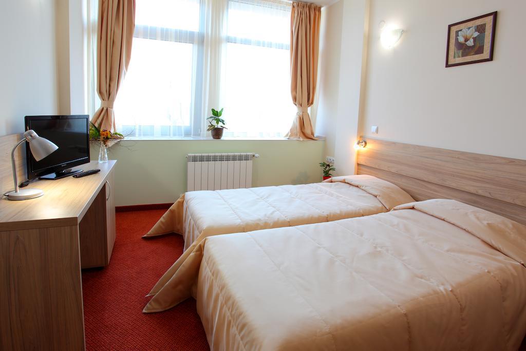 רוסה Teodora Palace Hotel חדר תמונה